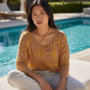 Gucci Tan and Cream Relaxed Graphic Blouse
